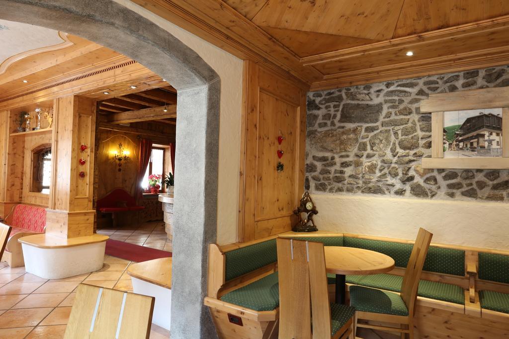 Albergo Centrale Forni di Sopra Luaran gambar