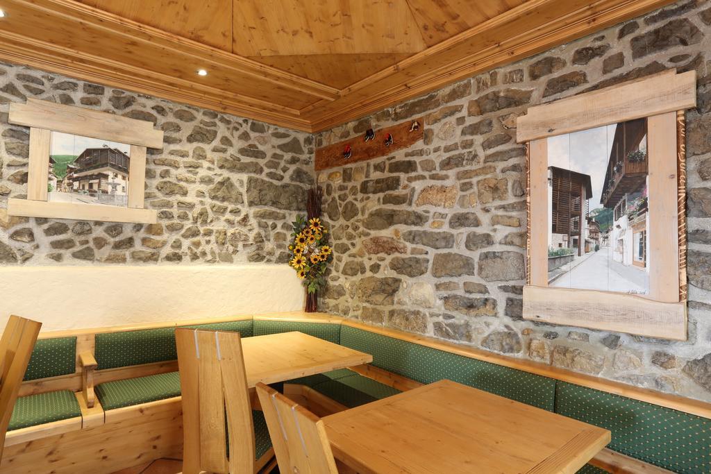 Albergo Centrale Forni di Sopra Luaran gambar