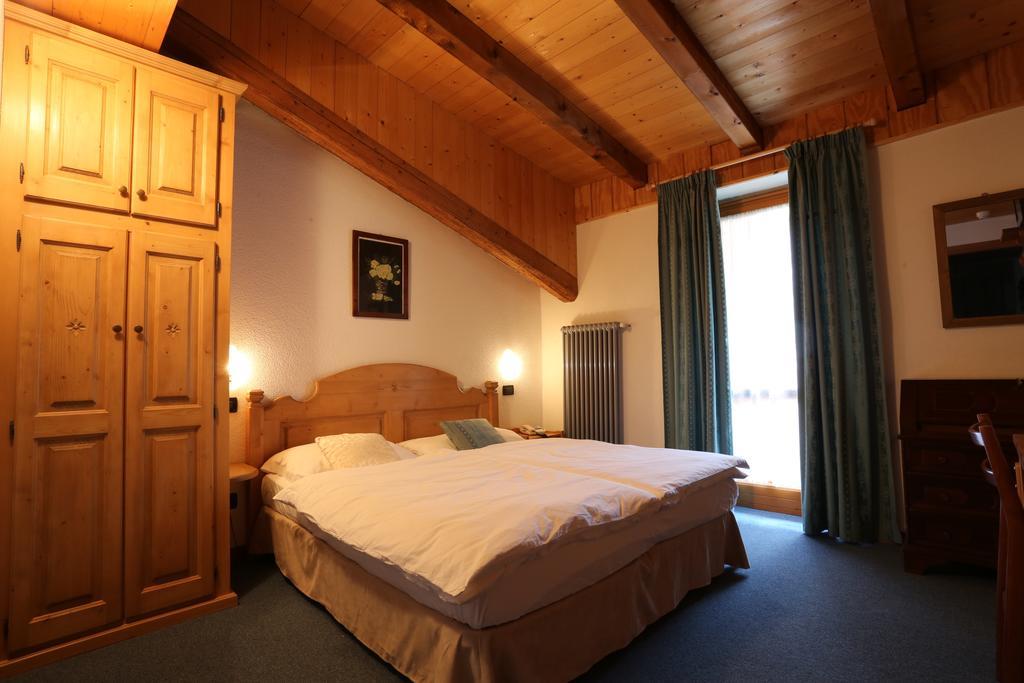 Albergo Centrale Forni di Sopra Bilik gambar