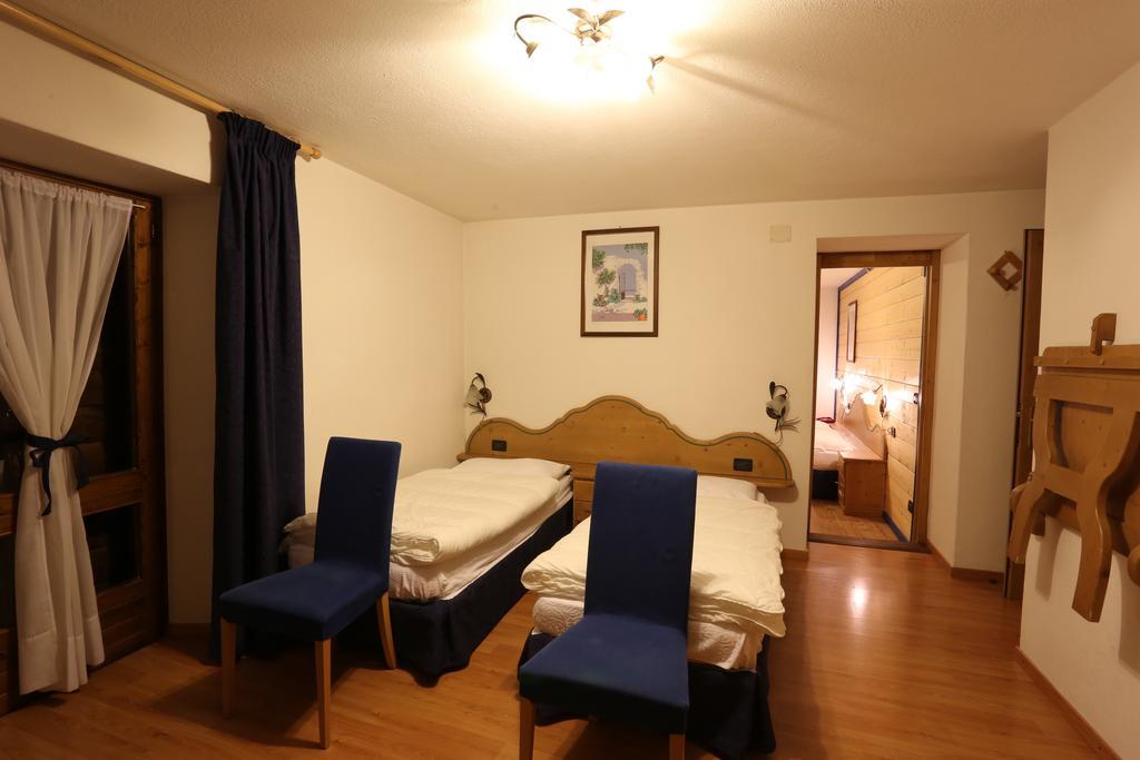 Albergo Centrale Forni di Sopra Bilik gambar