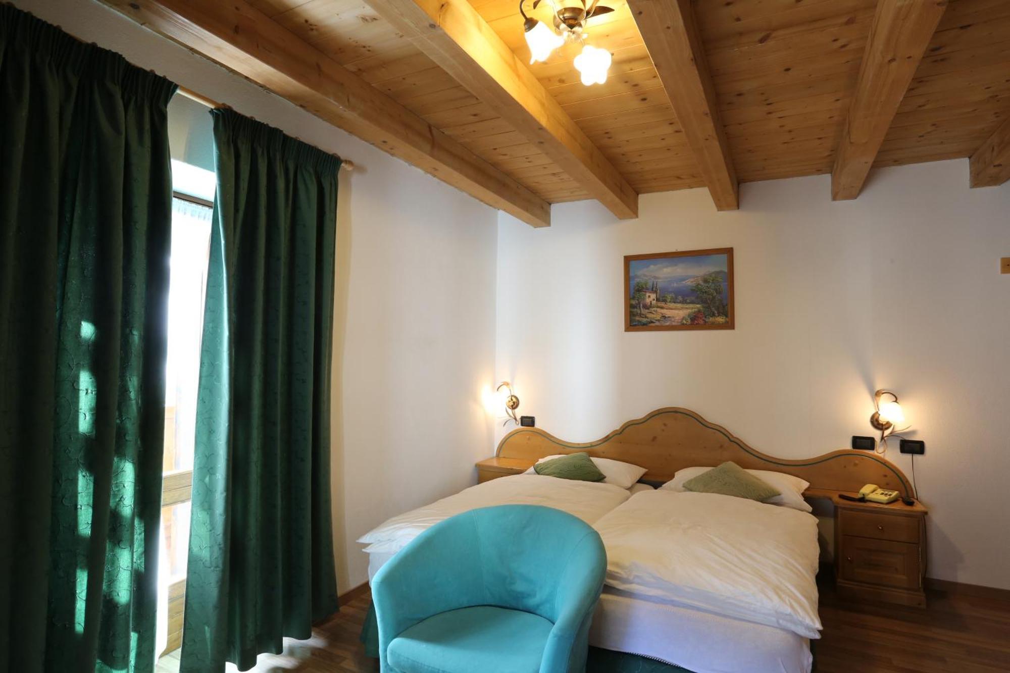 Albergo Centrale Forni di Sopra Bilik gambar