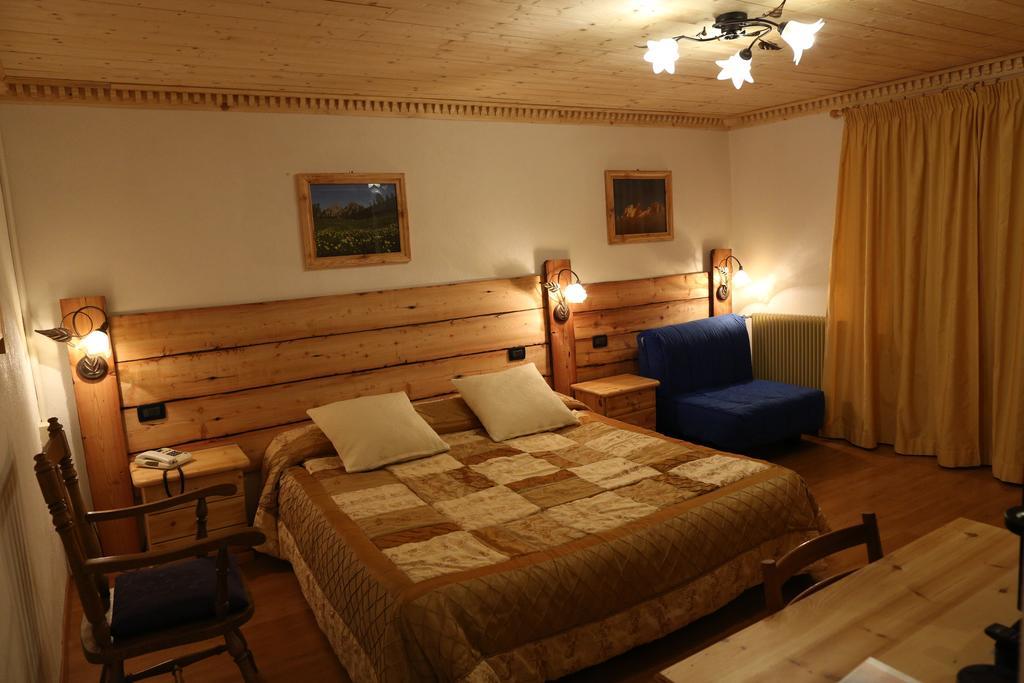 Albergo Centrale Forni di Sopra Luaran gambar