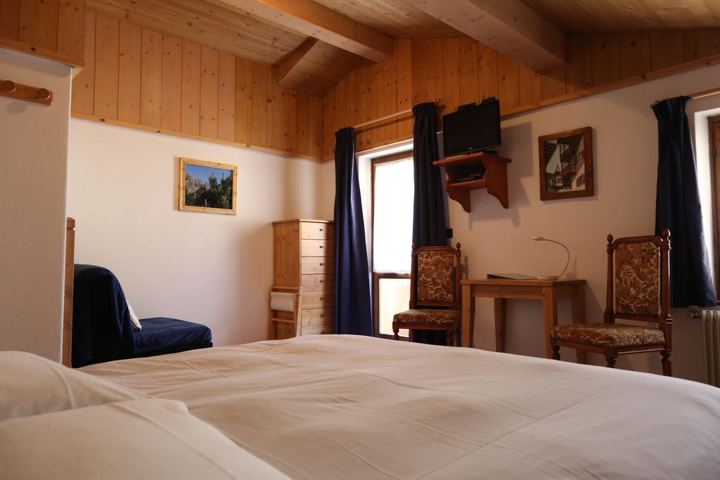 Albergo Centrale Forni di Sopra Luaran gambar