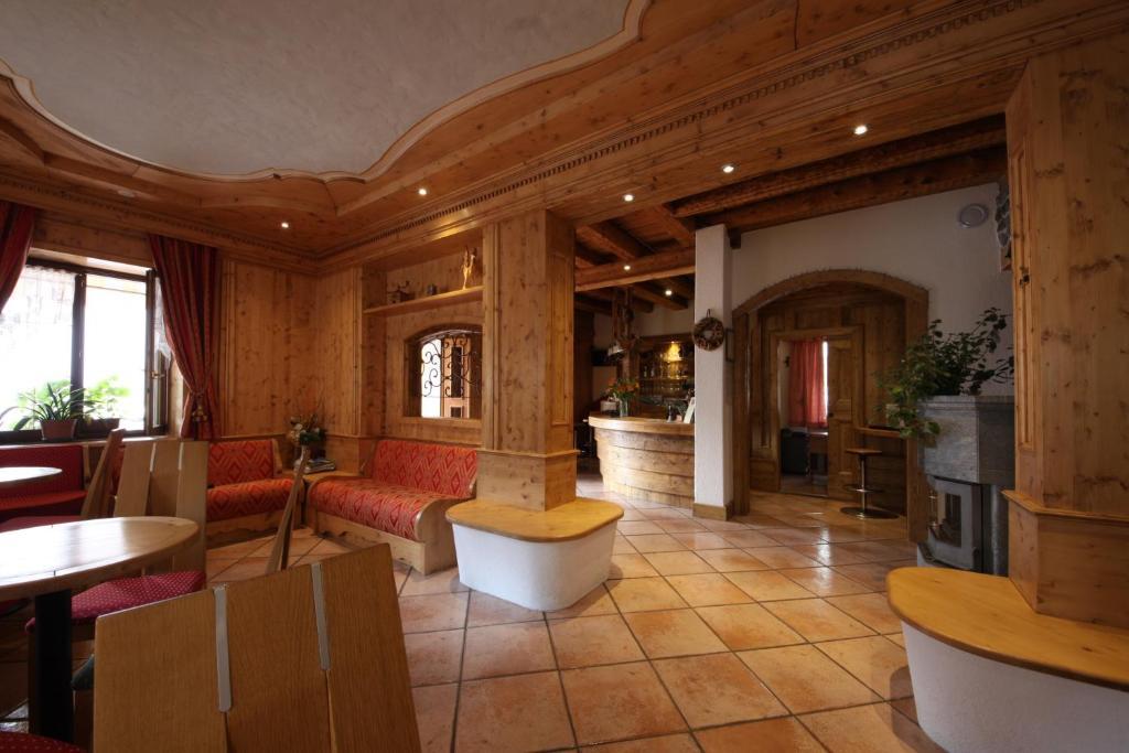 Albergo Centrale Forni di Sopra Luaran gambar